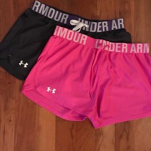 2 pairs of under armor shorts